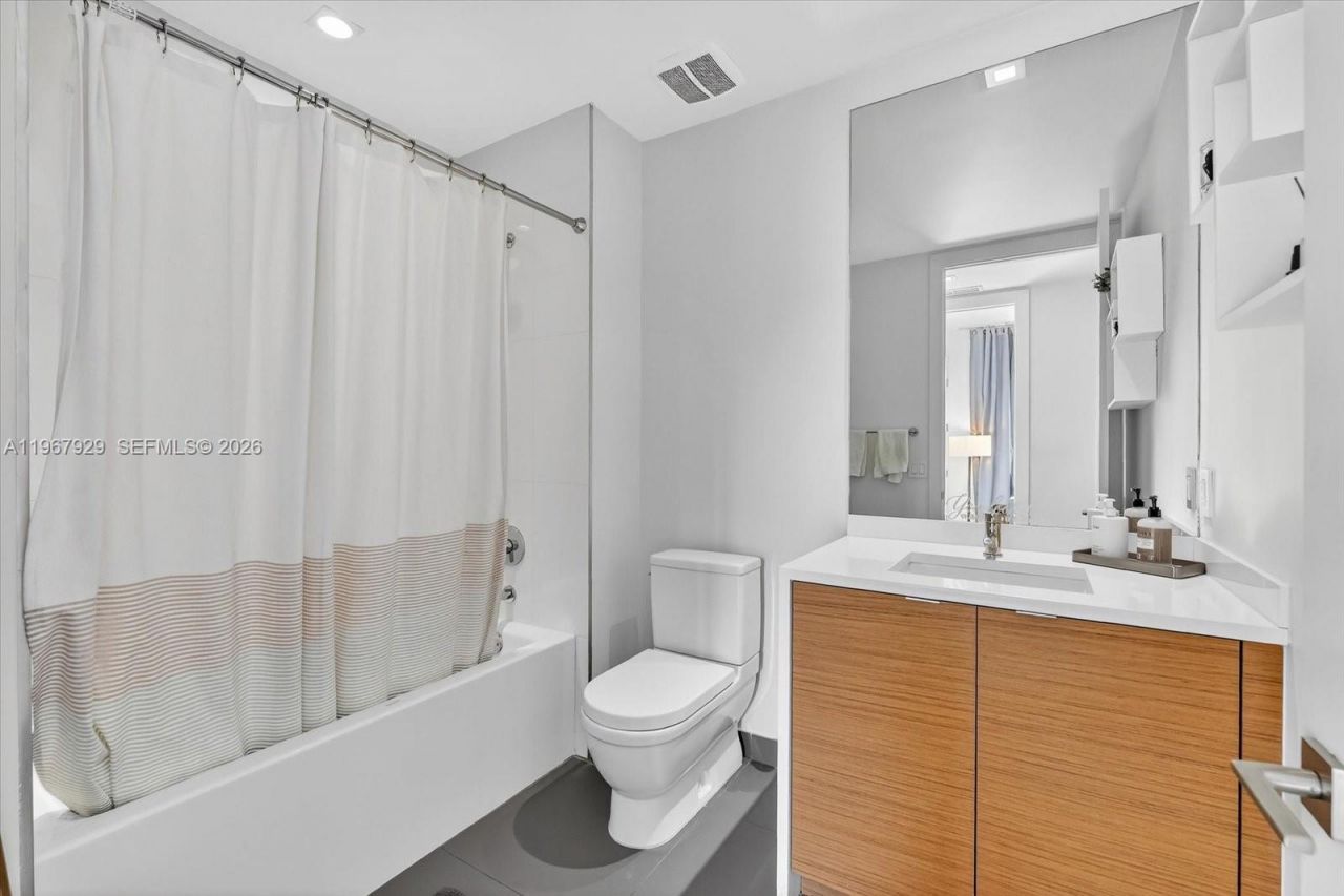 250 NW 24th St, Unit 4A, Miami, FL 33127 Photo