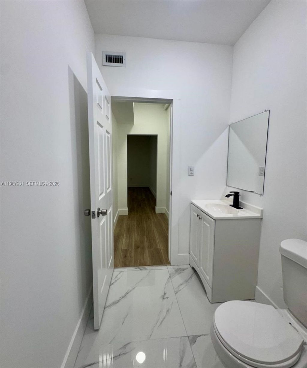 842 Himmarshee St , Unit 3, Fort Lauderdale, FL 33312 Photo