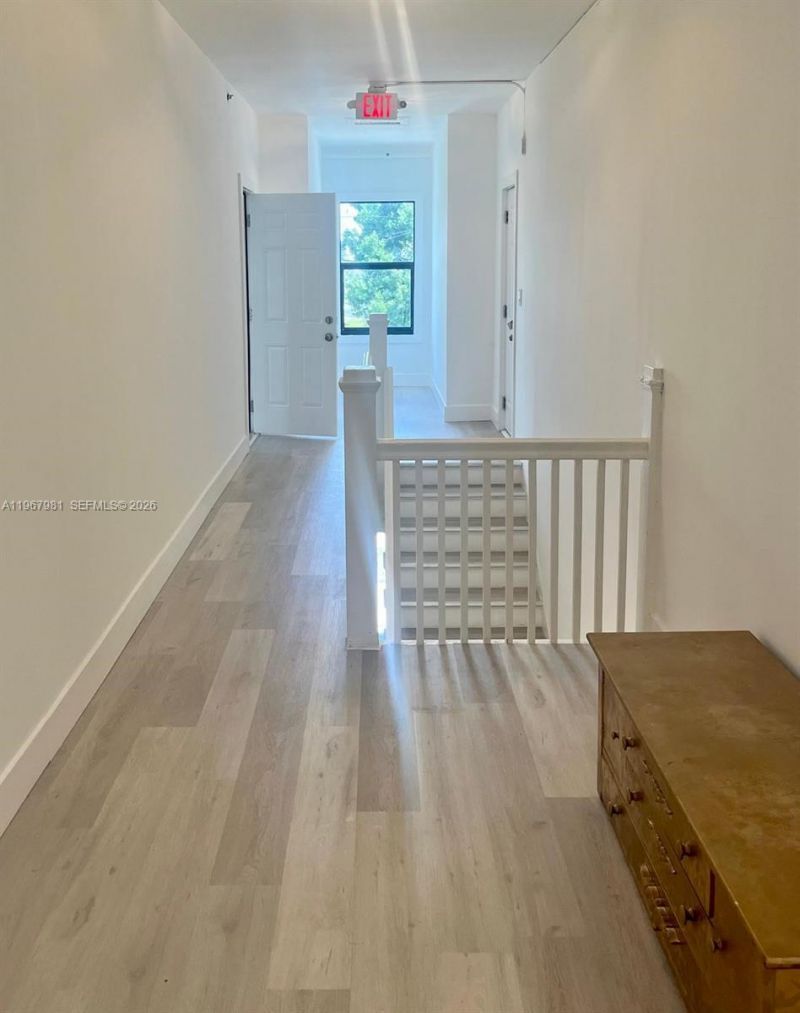 842 Himmarshee St , Unit 3, Fort Lauderdale, FL 33312 Photo