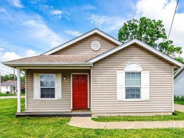 100 W Sycamore Street, Oxford, OH 45056