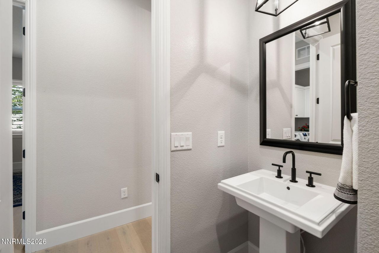 5518 Dapplegray Way, Reno, NV 89511 Photo