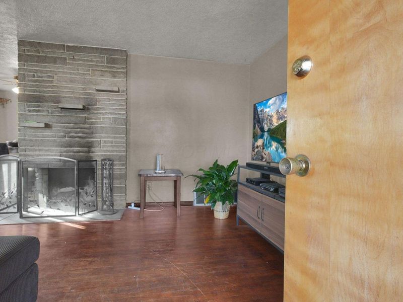 3285 Scottwood Road, Columbus, OH 43227 Photo 5