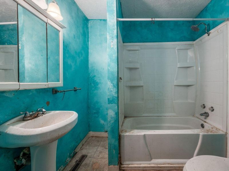 23 E Oak Street, Canal Winchester, OH 43110 Photo 20