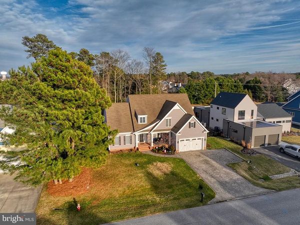 135 CORNWALL ROAD, REHOBOTH BEACH, DE 19971