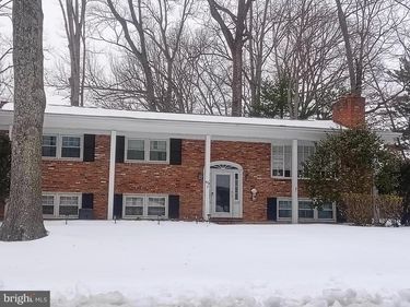 9128 GLENBROOK ROAD, FAIRFAX, VA 22031