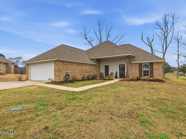 608 Westfield Drive, Pearl, MS 39208