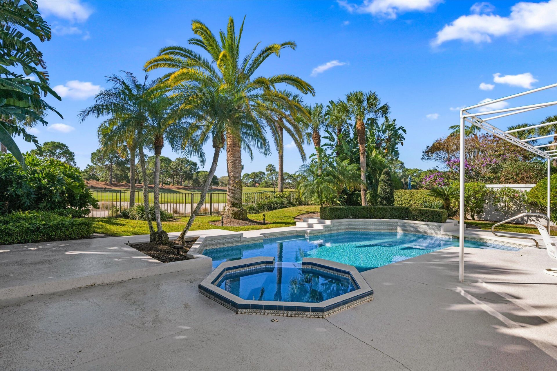 127 Echo Drive, Jupiter, FL 33458 Photo