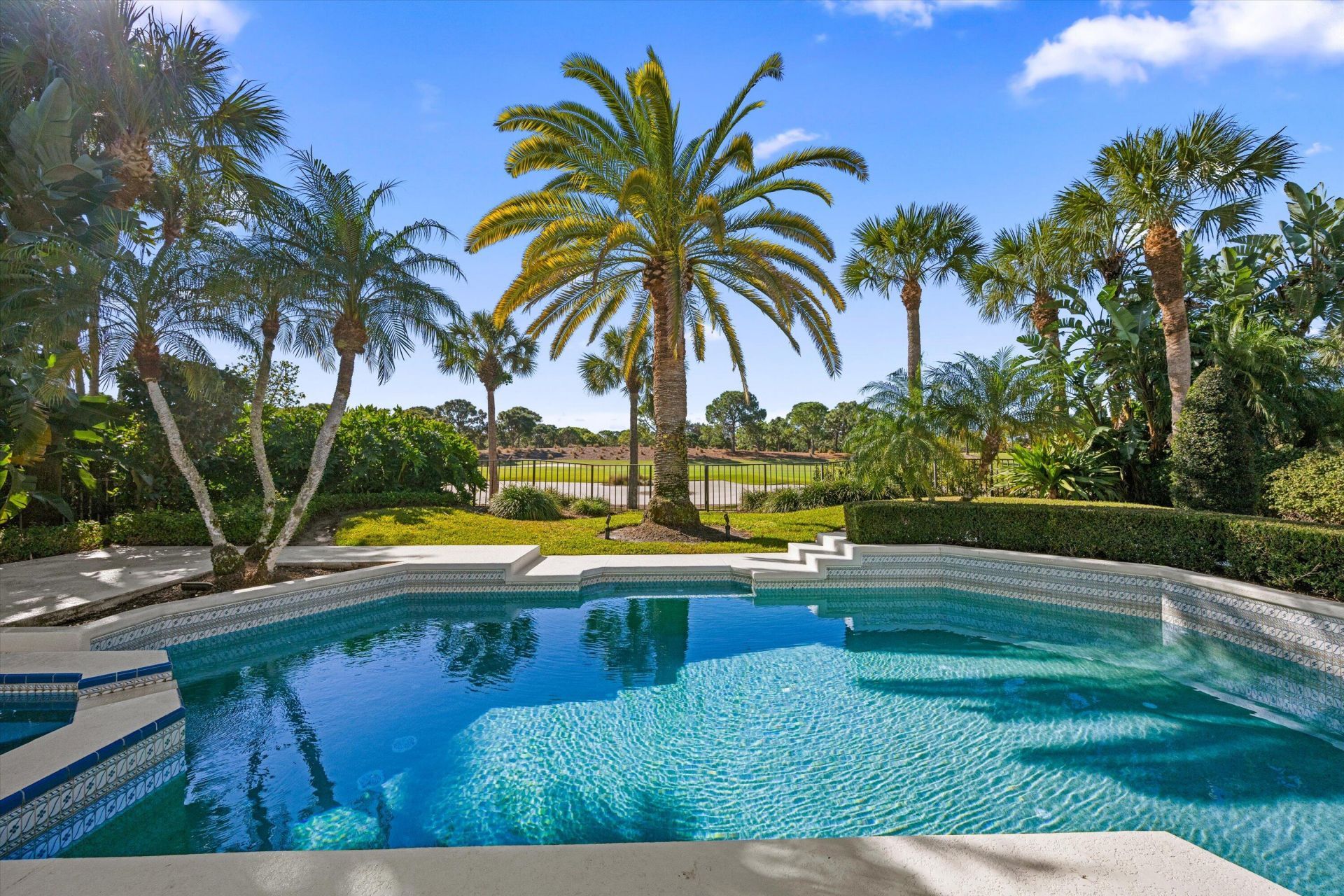 127 Echo Drive, Jupiter, FL 33458 Photo