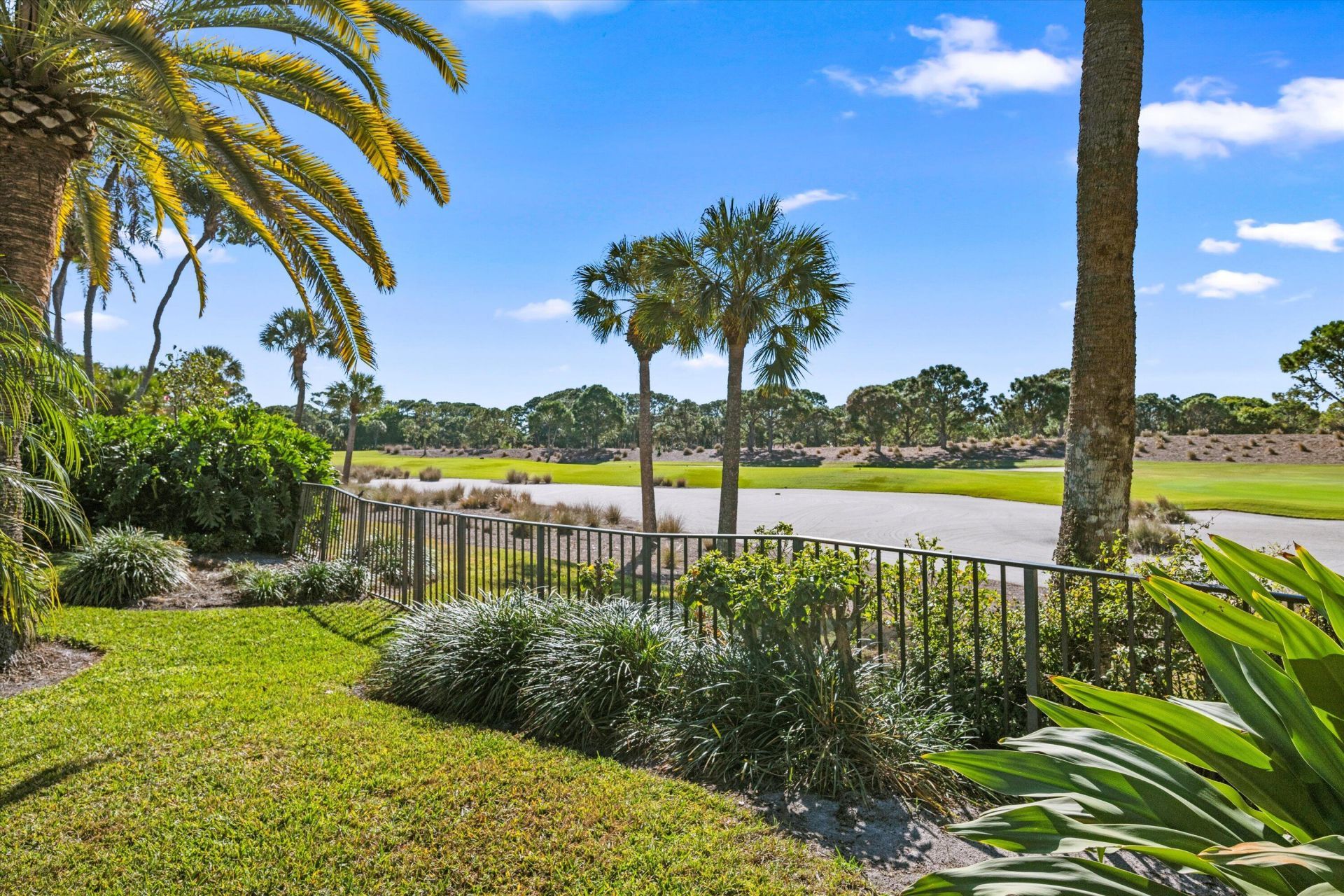 127 Echo Drive, Jupiter, FL 33458 Photo