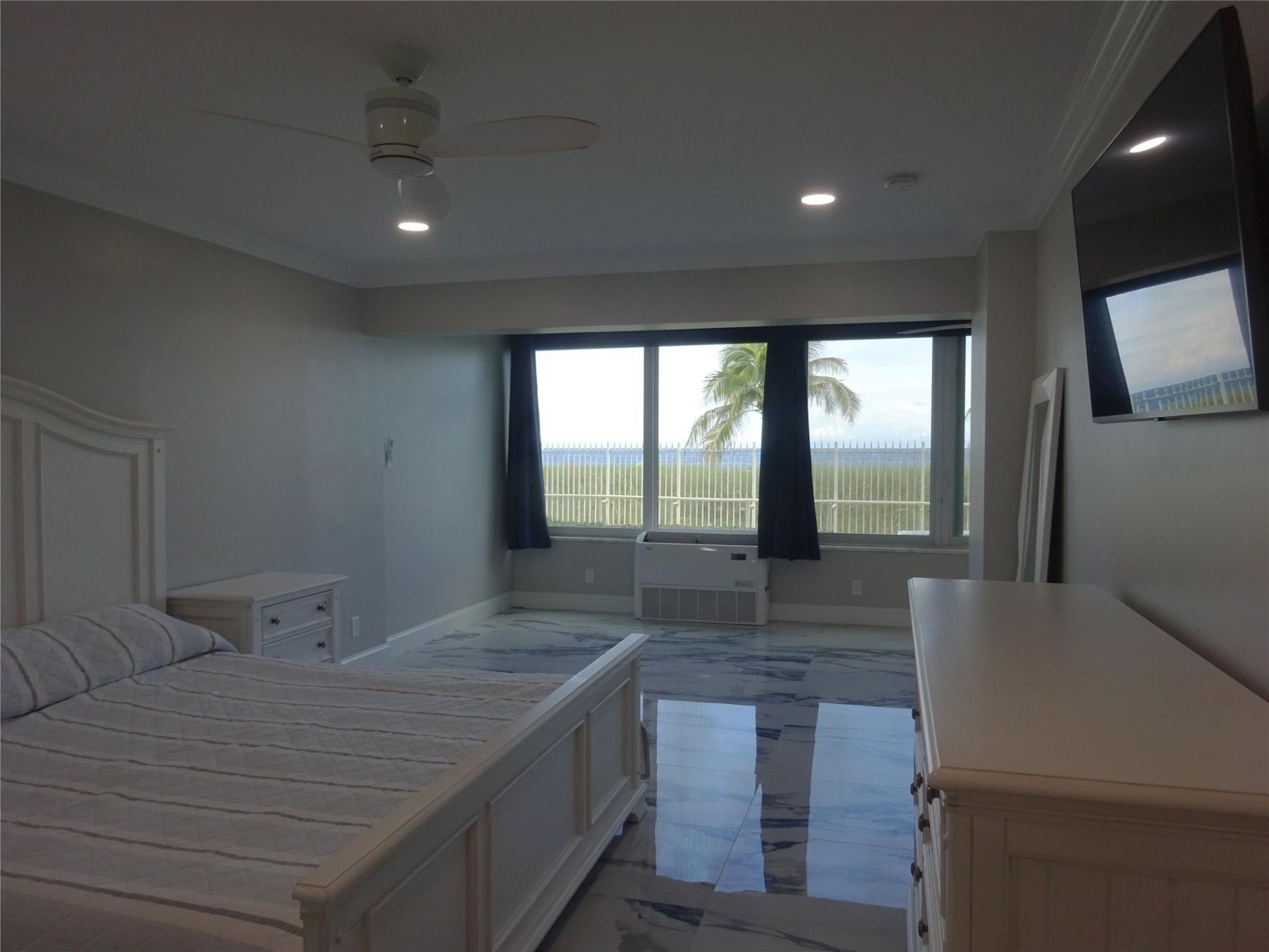 8 Briny Avenue, Unit 105, Pompano Beach, FL 33062 Photo