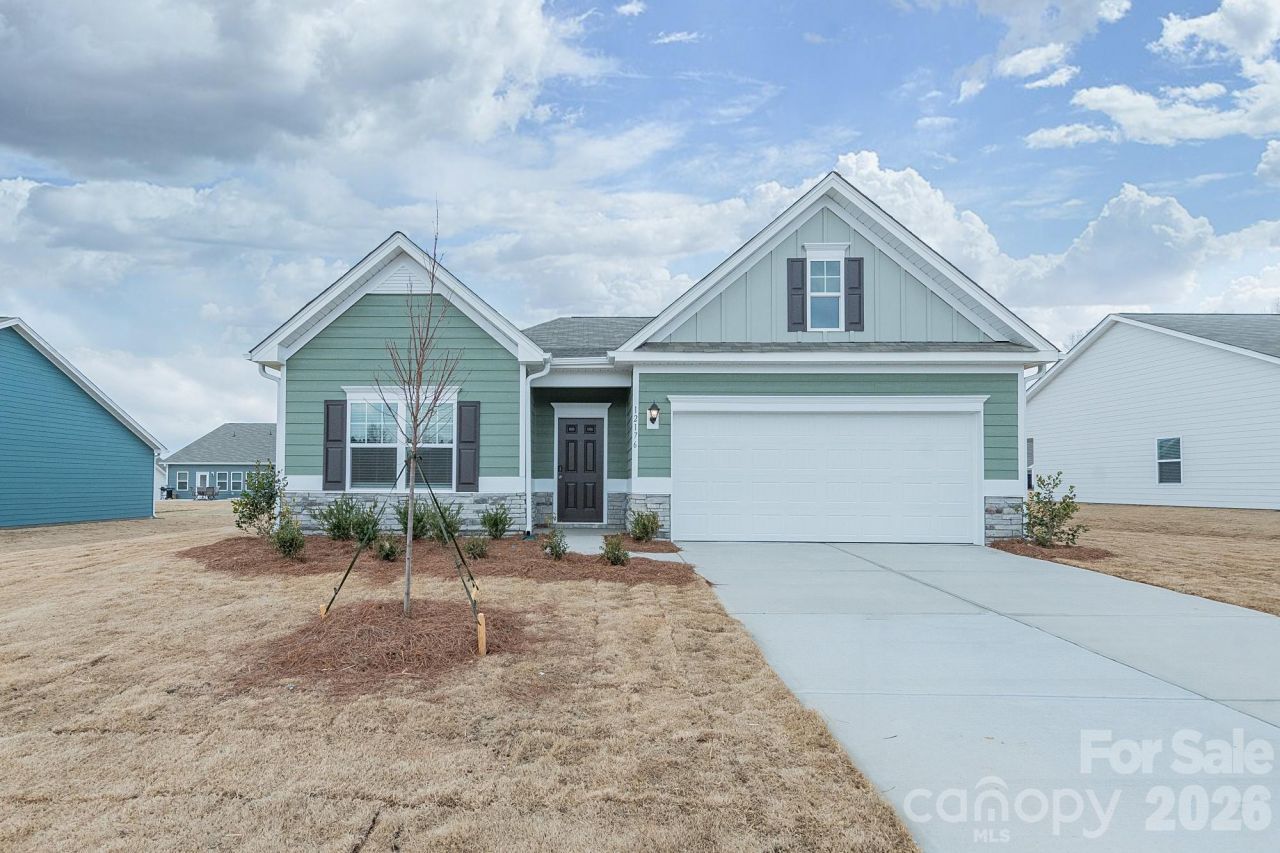 12176 Muscadine Court, Midland, NC 28107 Main Photo