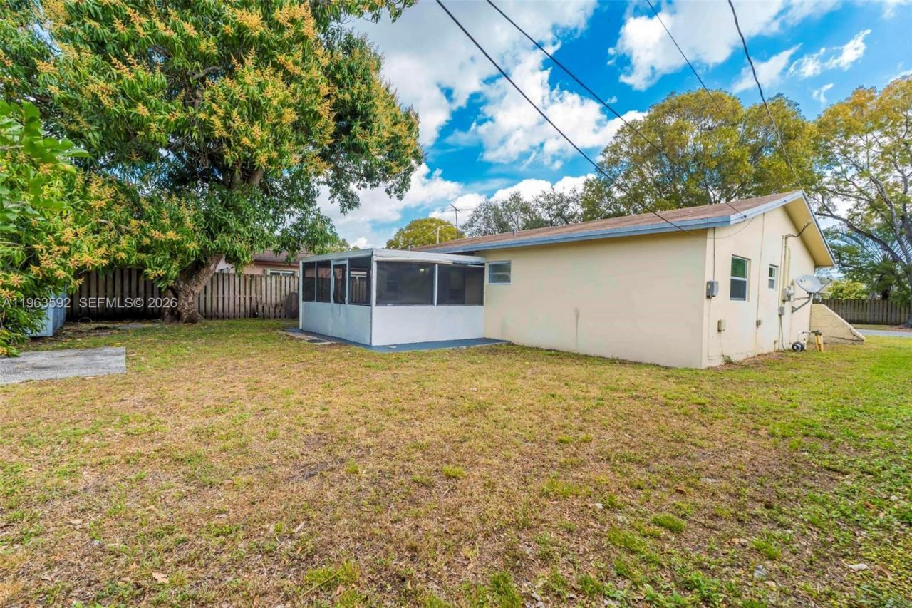 3430 N 65th Ave, Hollywood, FL 33024 Photo