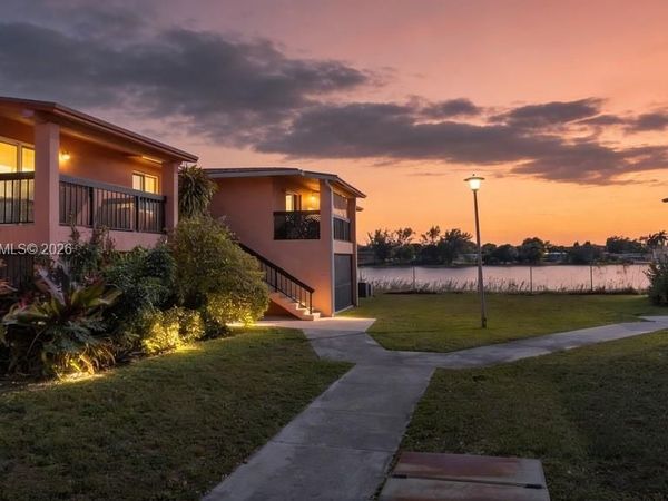 1800 NW 119th St, Unit 121, Miami, FL 33167