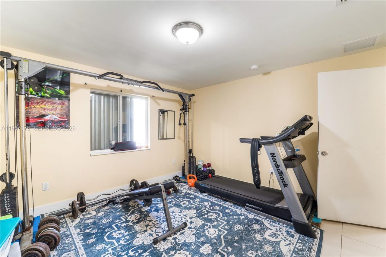 1371 NW 59th St , Miami, FL 33142 Photo