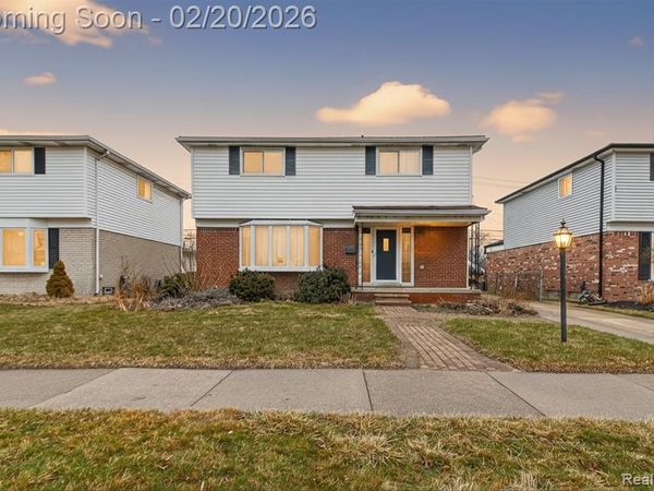 15106 Englewood Avenue, Allen Park, MI 48101