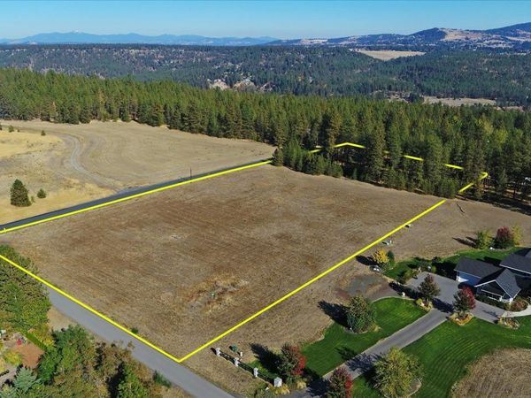 333 W White Rd, Spokane, WA 99224