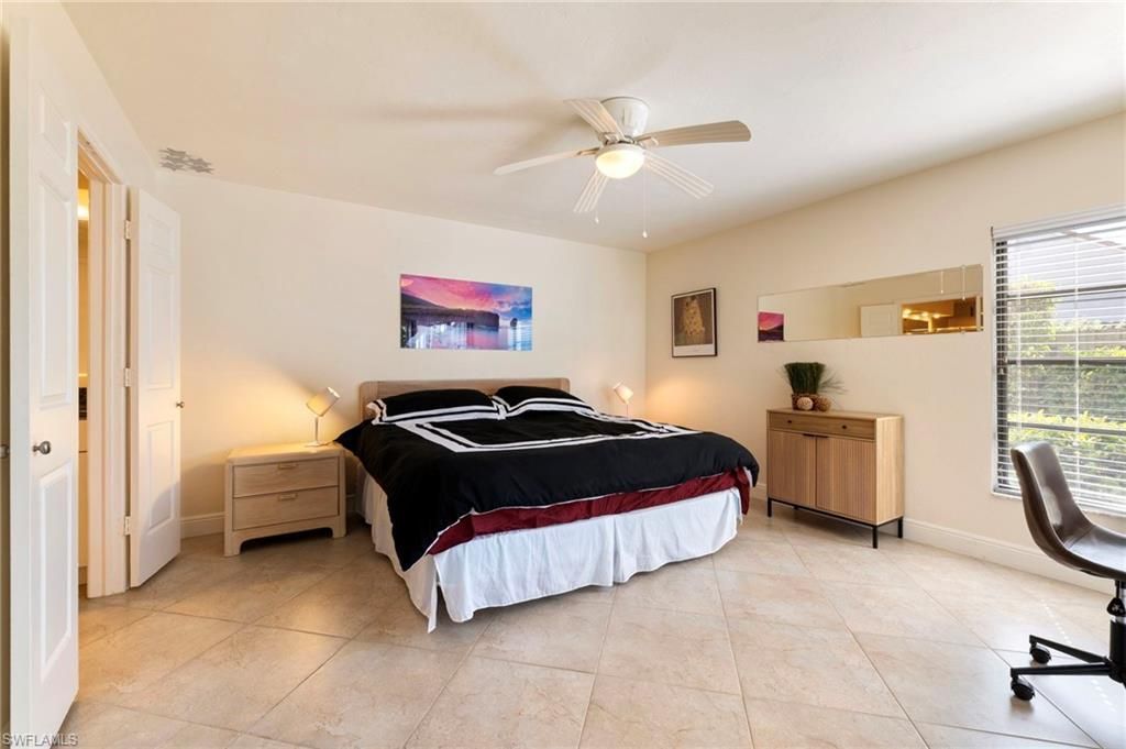 515 Beachwalk Cir, Naples, FL 34108 Photo