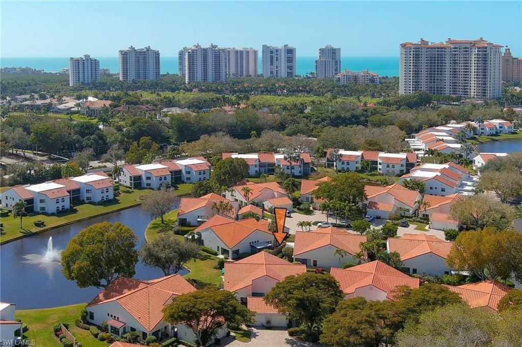 515 Beachwalk Cir, Naples, FL 34108 Photo