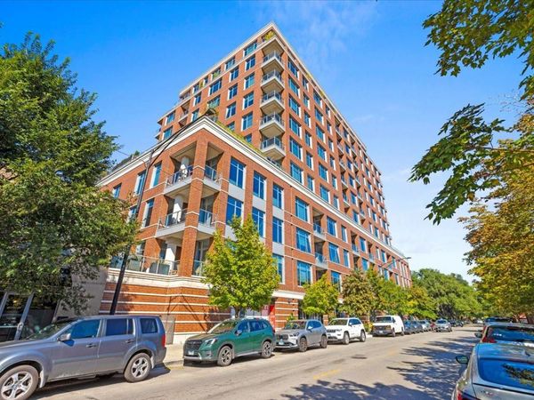 540 W Webster Avenue, Unit 612, Chicago, IL 60614
