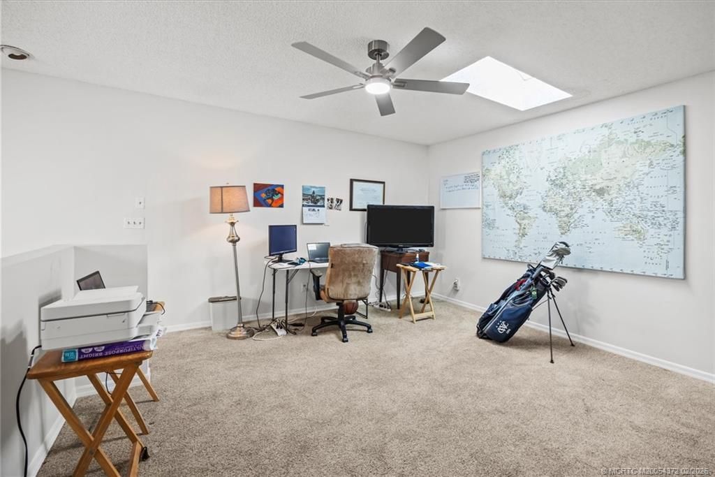 933 NE Sandalwood Place, Jensen Beach, FL 34957 Photo