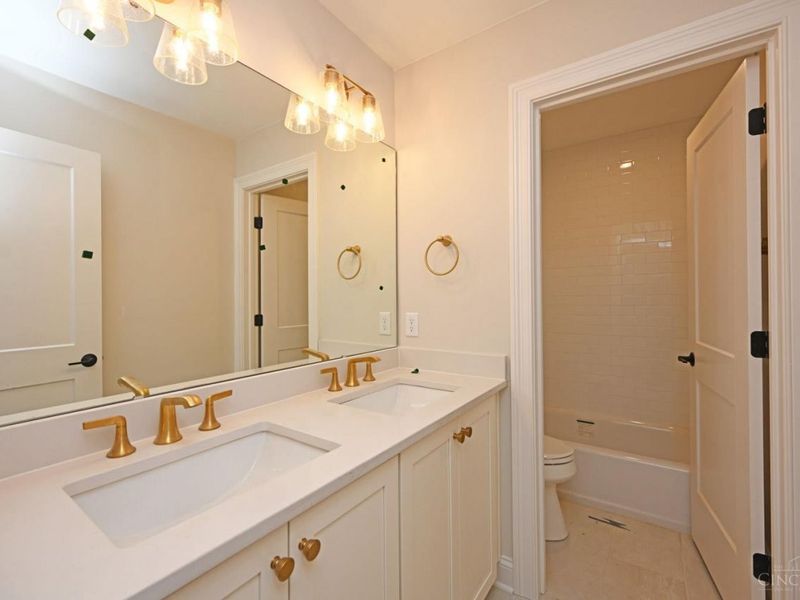 7408 Orchard Street, Columbia Twp, OH 45227 Photo 37