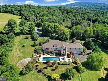 12060 CATOCTIN FARM LANE, LOVETTSVILLE, VA 20180