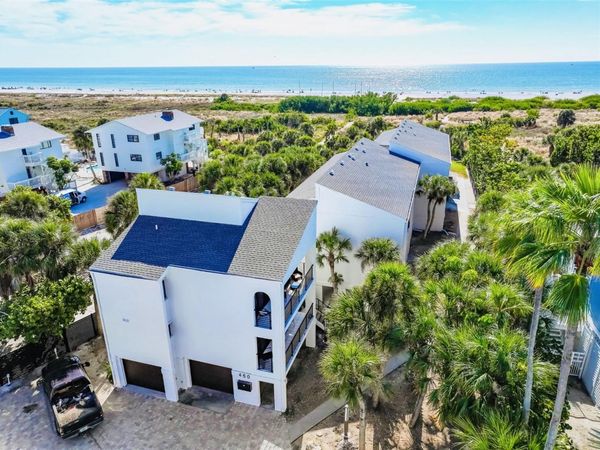 450 BEACH ROAD, Unit 3, SARASOTA, FL 34242