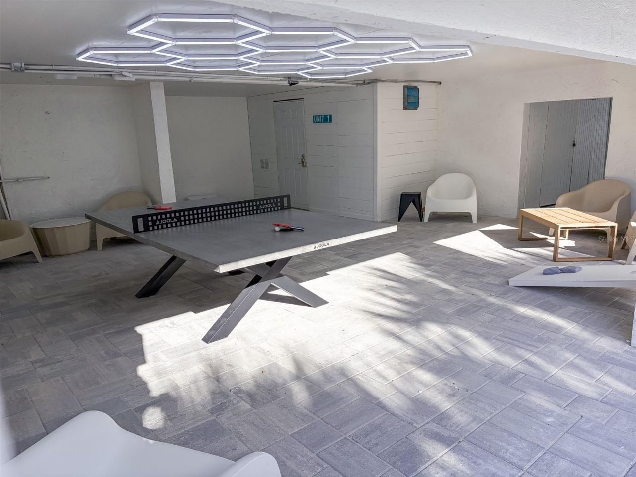 450 Beach Road, Unit 3, Sarasota, FL 34242 Photo