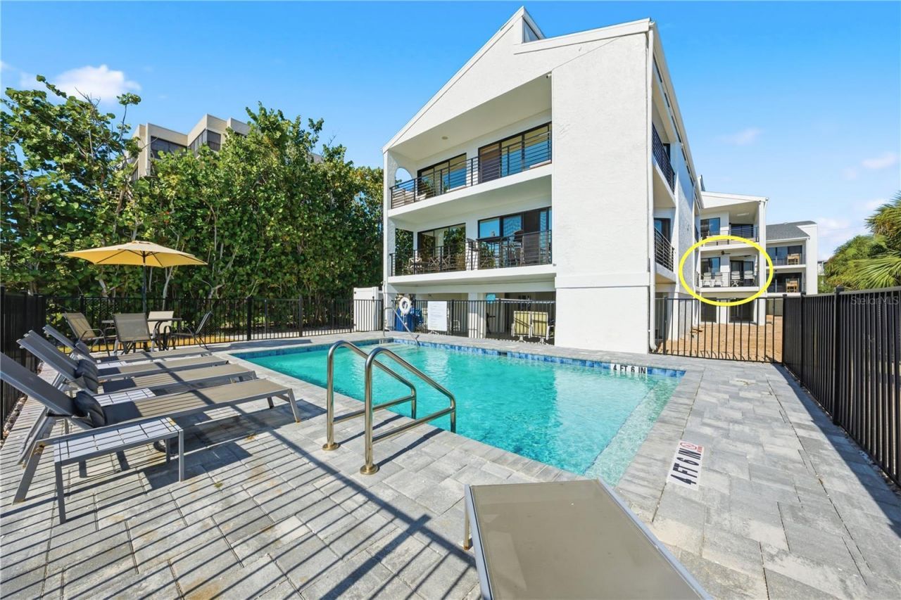 450 Beach Road, Unit 3, Sarasota, FL 34242 Photo