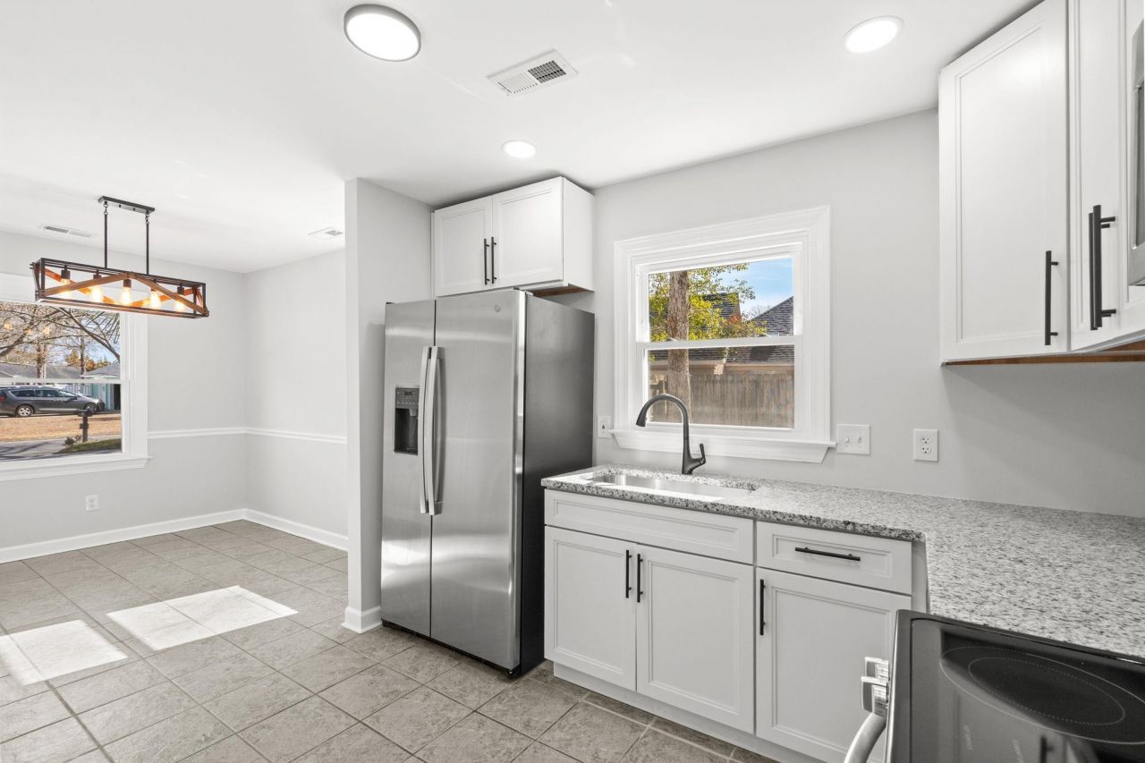 1067 Hickory Trail Photo 16