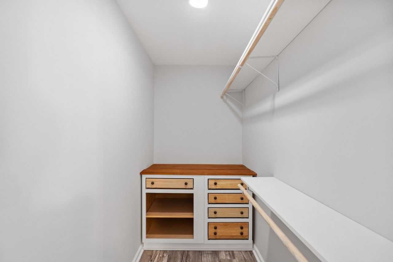 1067 Hickory Trail Photo 23