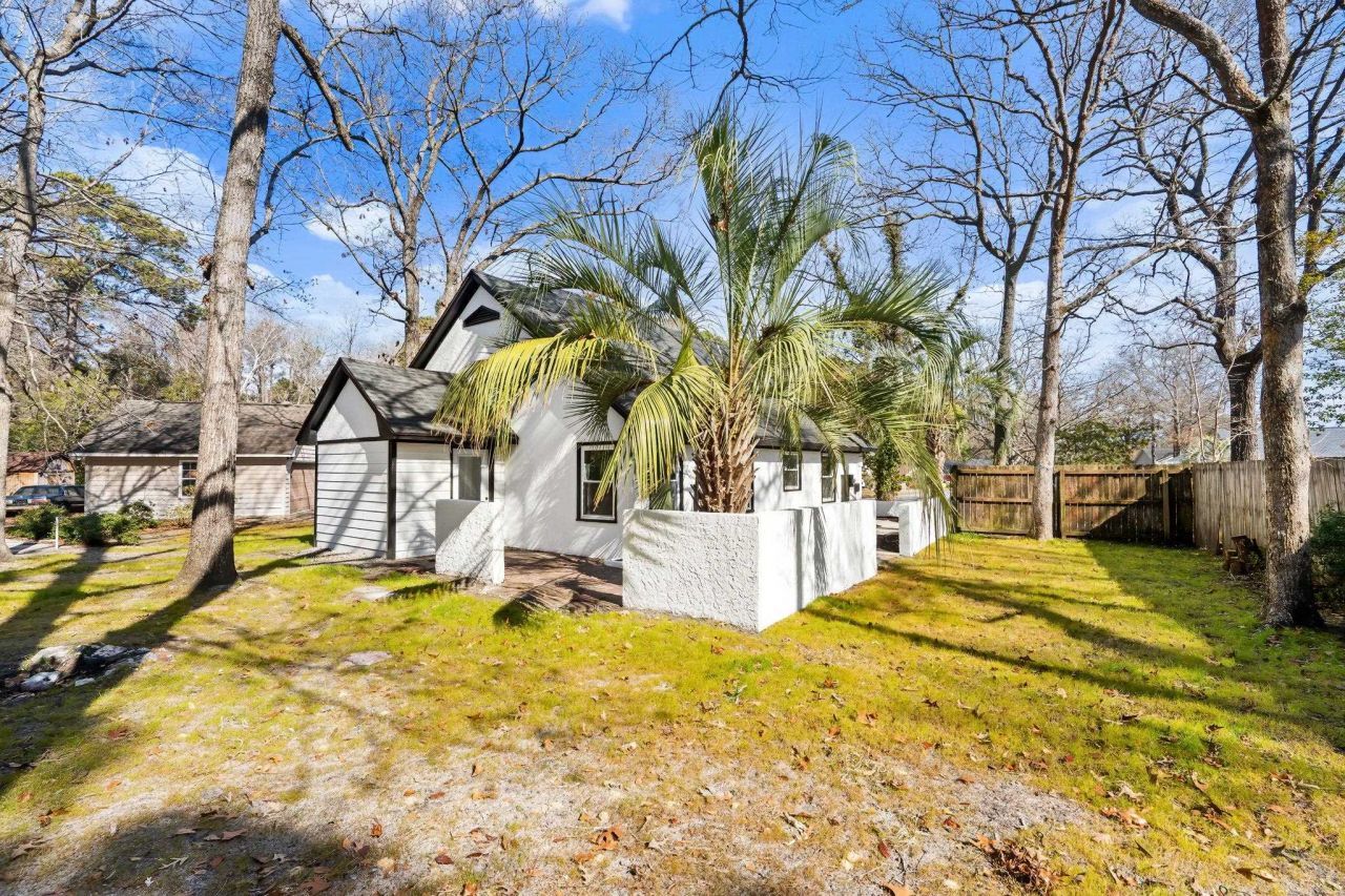 1067 Hickory Trail Photo 36