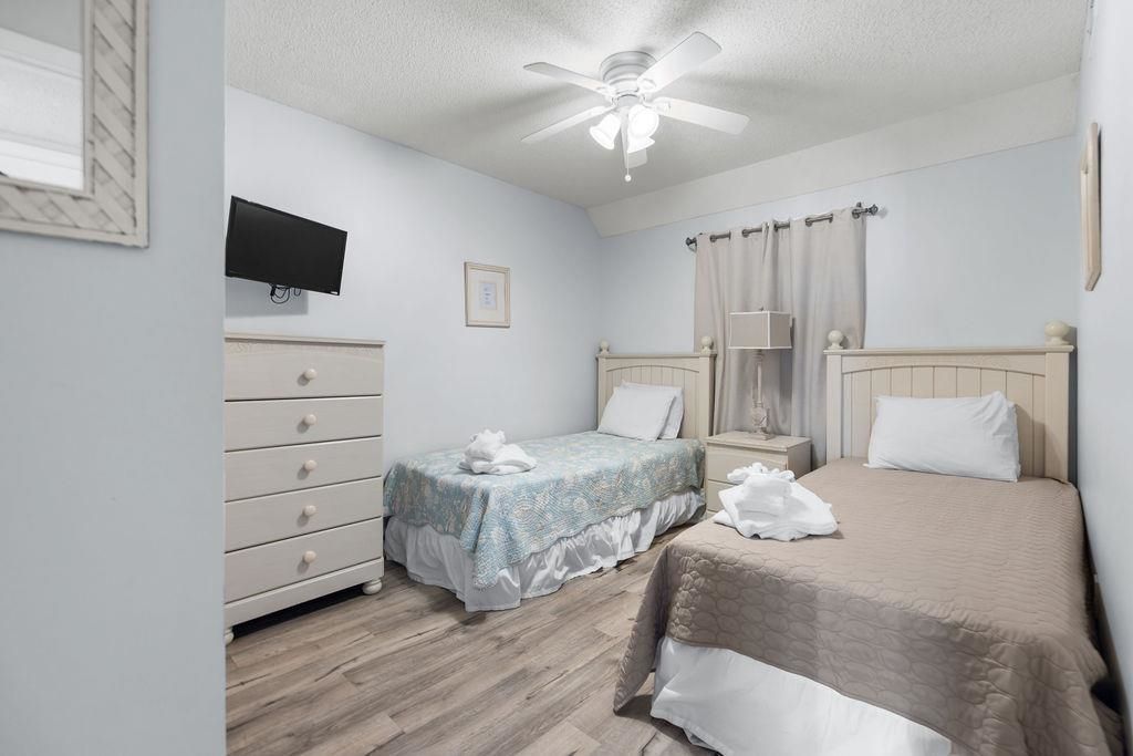 5905 South Kings Hwy.  Photo 16