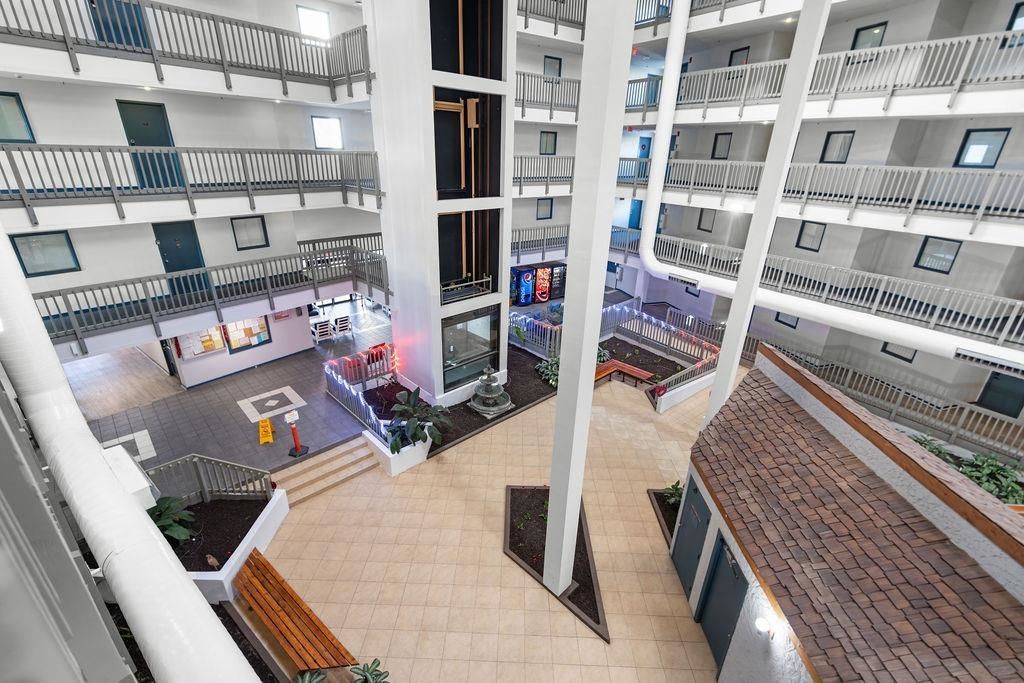 5905 South Kings Hwy.  Photo 24