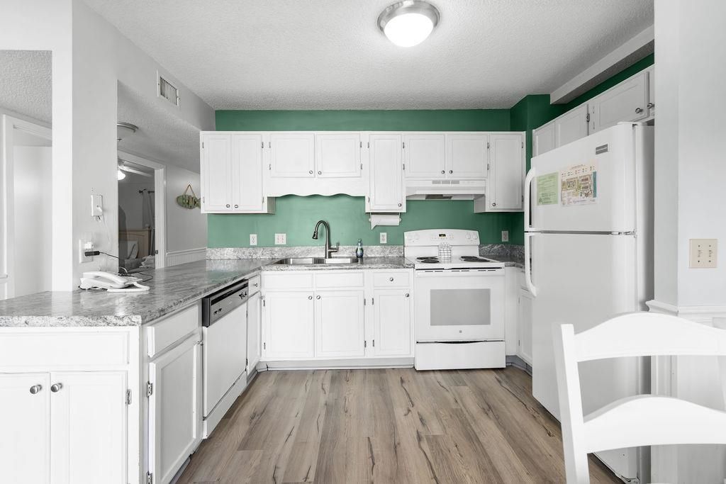 5905 South Kings Hwy.  Photo 9