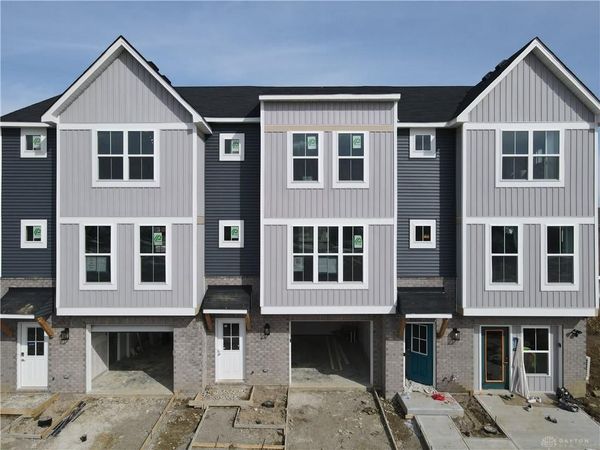 604 Brightview Place, Unit 33, Forest Park, OH 45240