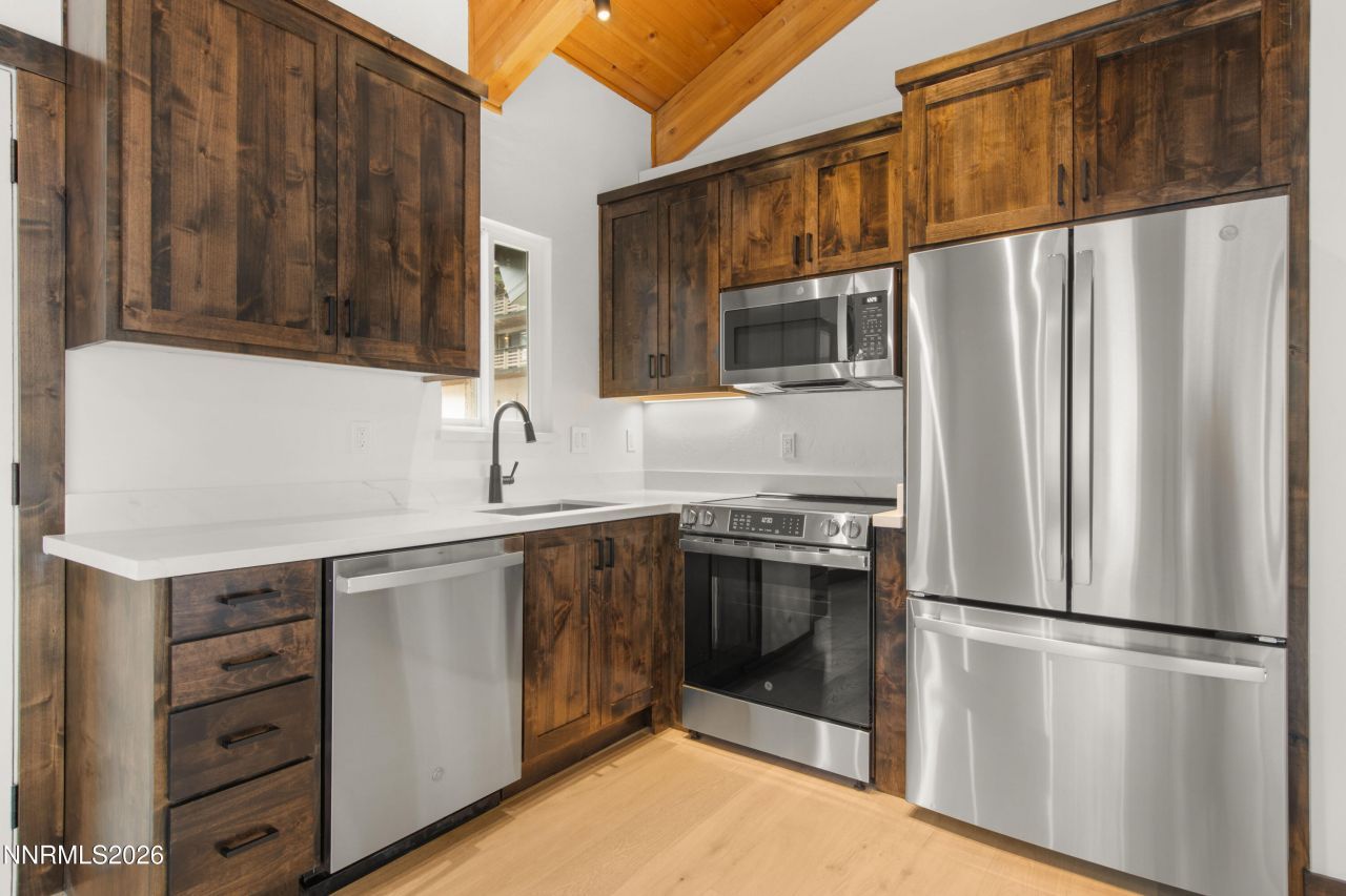 307 Galaxy Lane, Unit C, Stateline, NV 89449 Photo