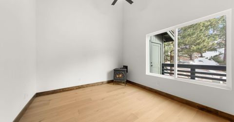 307 Galaxy Lane, Unit C, Stateline, NV 89449 Photo