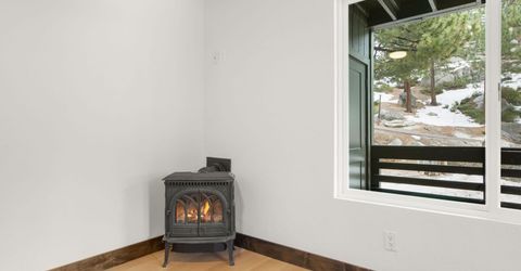 307 Galaxy Lane, Unit C, Stateline, NV 89449 Photo