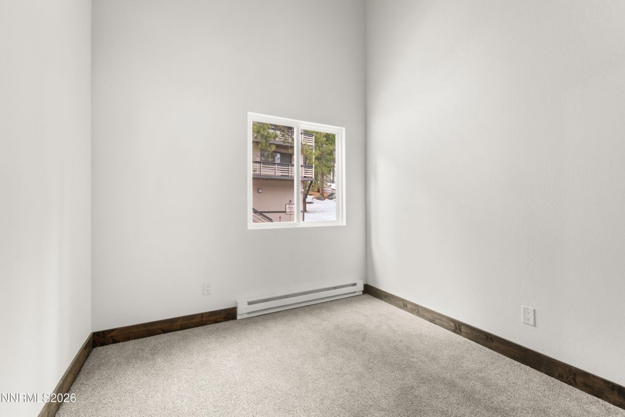 307 Galaxy Lane, Unit C, Stateline, NV 89449 Photo