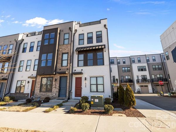 1925 Dunavant Street , Charlotte, NC 28203