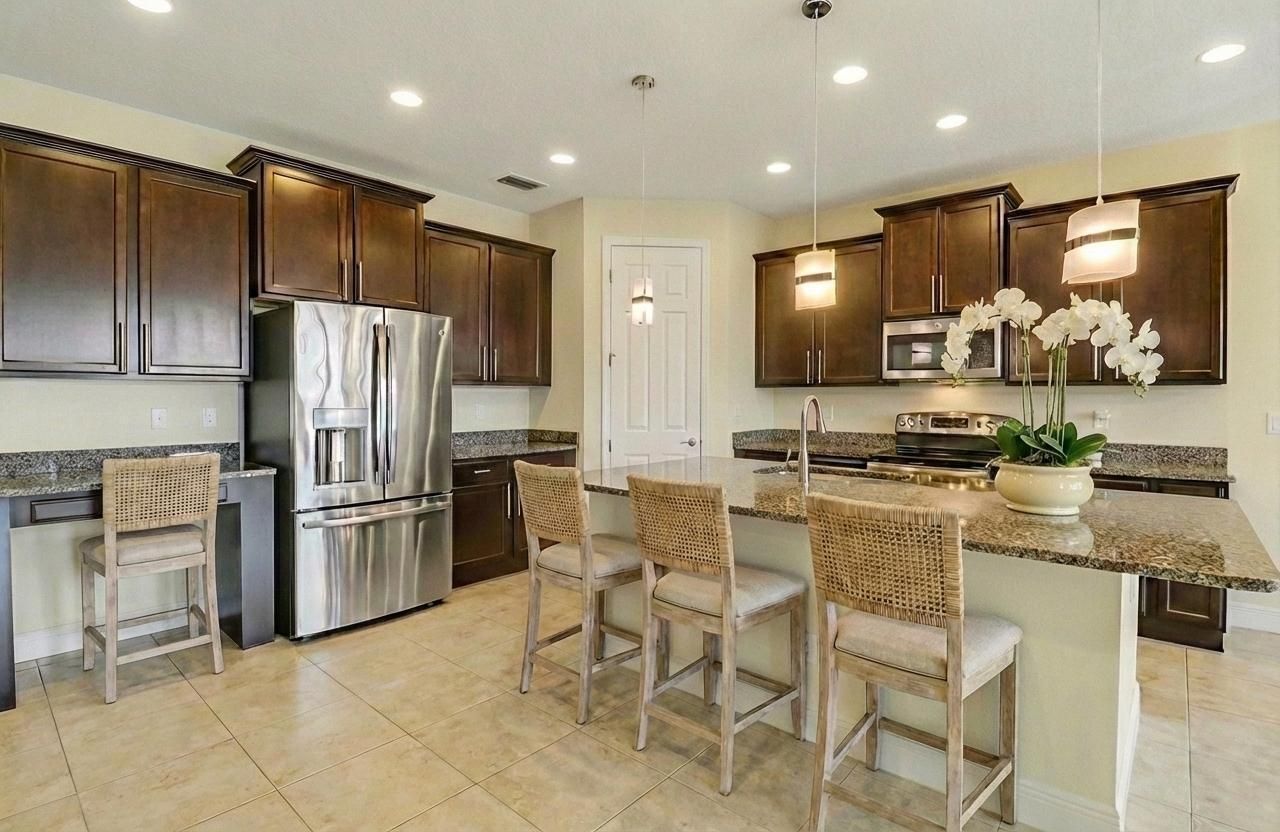 10288 SW Yellowwood Avenue, Port Saint Lucie, FL 34987 Photo