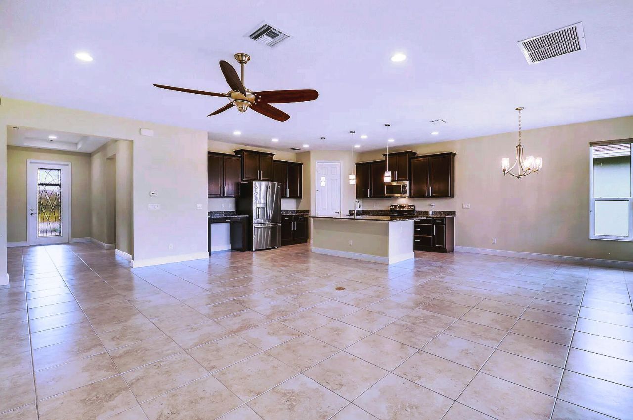 10288 SW Yellowwood Avenue, Port Saint Lucie, FL 34987 Photo