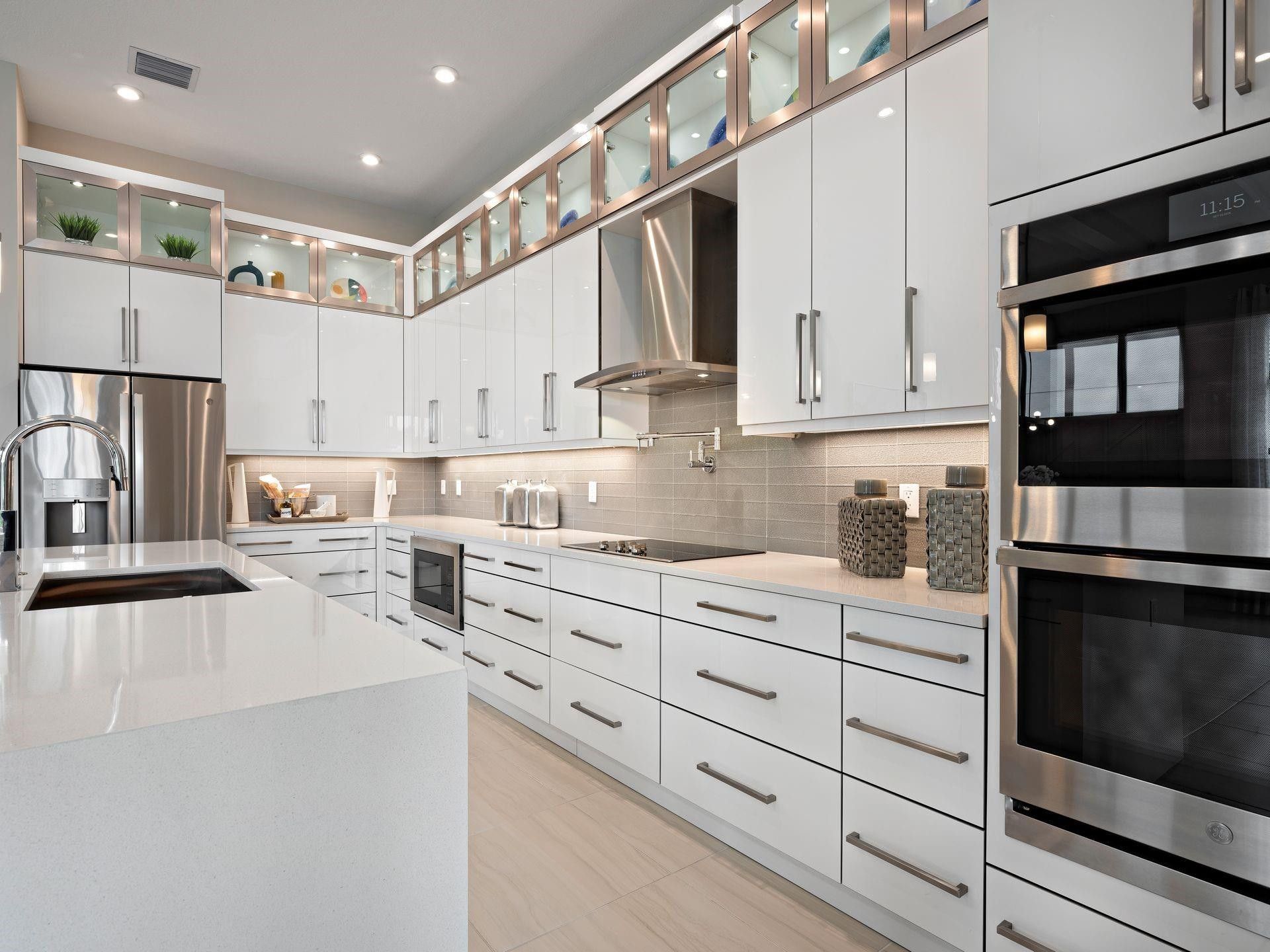 8285 SW Valsovano Way, Port Saint Lucie, FL 34987 Photo