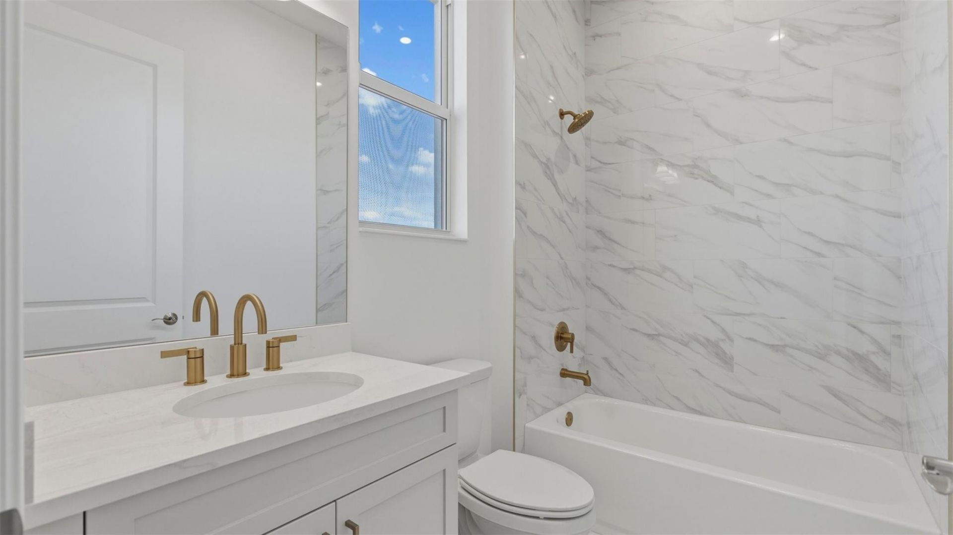 8285 SW Valsovano Way, Port Saint Lucie, FL 34987 Photo