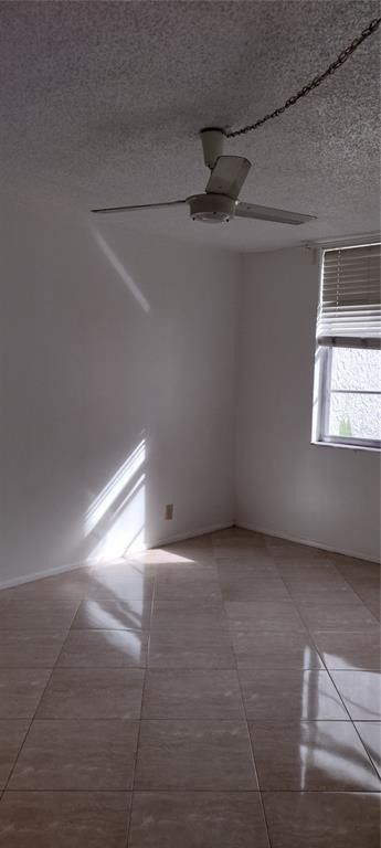 9340 Lagoon Pl, Unit 302, Davie, FL 33324 Photo