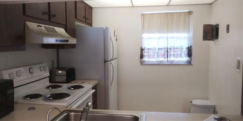 9340 Lagoon Pl, Unit 302, Davie, FL 33324 Photo