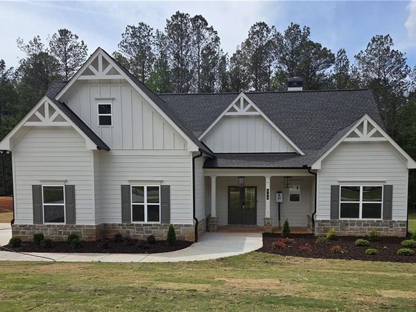 253 Meadows Drive, Bethlehem, GA 30620