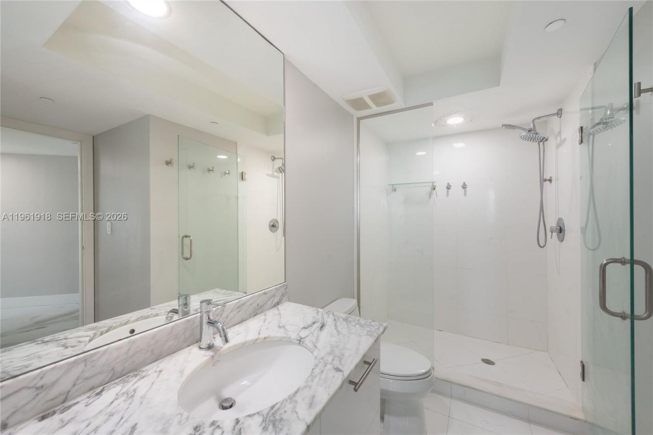 55 SE 6 St , Unit 1207, Miami, FL 33131 Photo