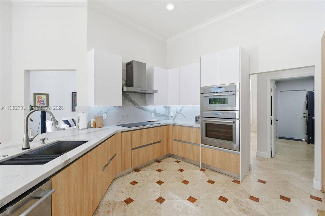 2562 Eagle Run Ln, Weston, FL 33327 Photo